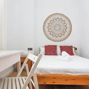 Oasis In The Heart Of - 2 Bedroom Appartamento
